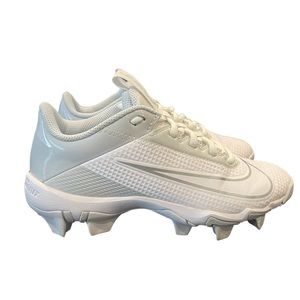 Nike FastFlex Football Cleates, Kids size 1, white